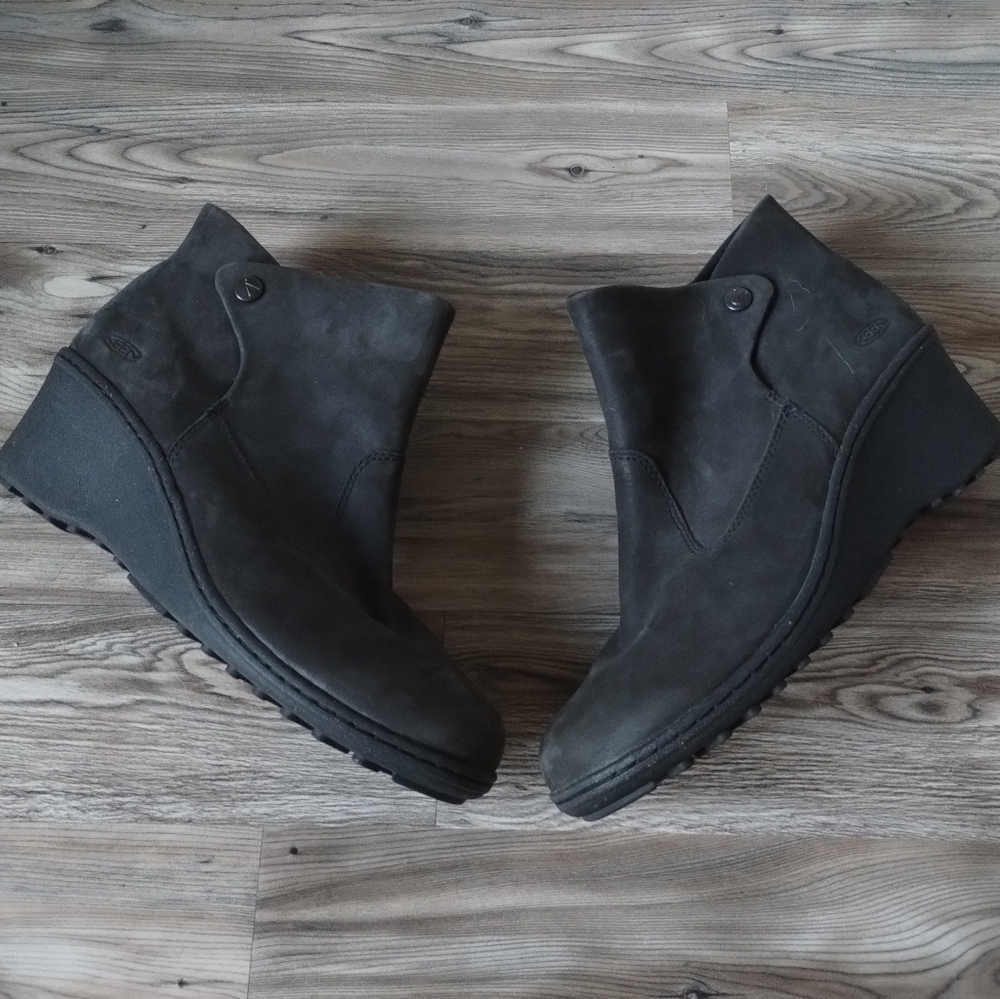 Keen Akita Gray Wedge Ankle Boot Women's Size 11